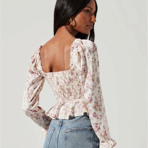 Astr Floral Print Ruffle Blouse - Picture 2 of 6